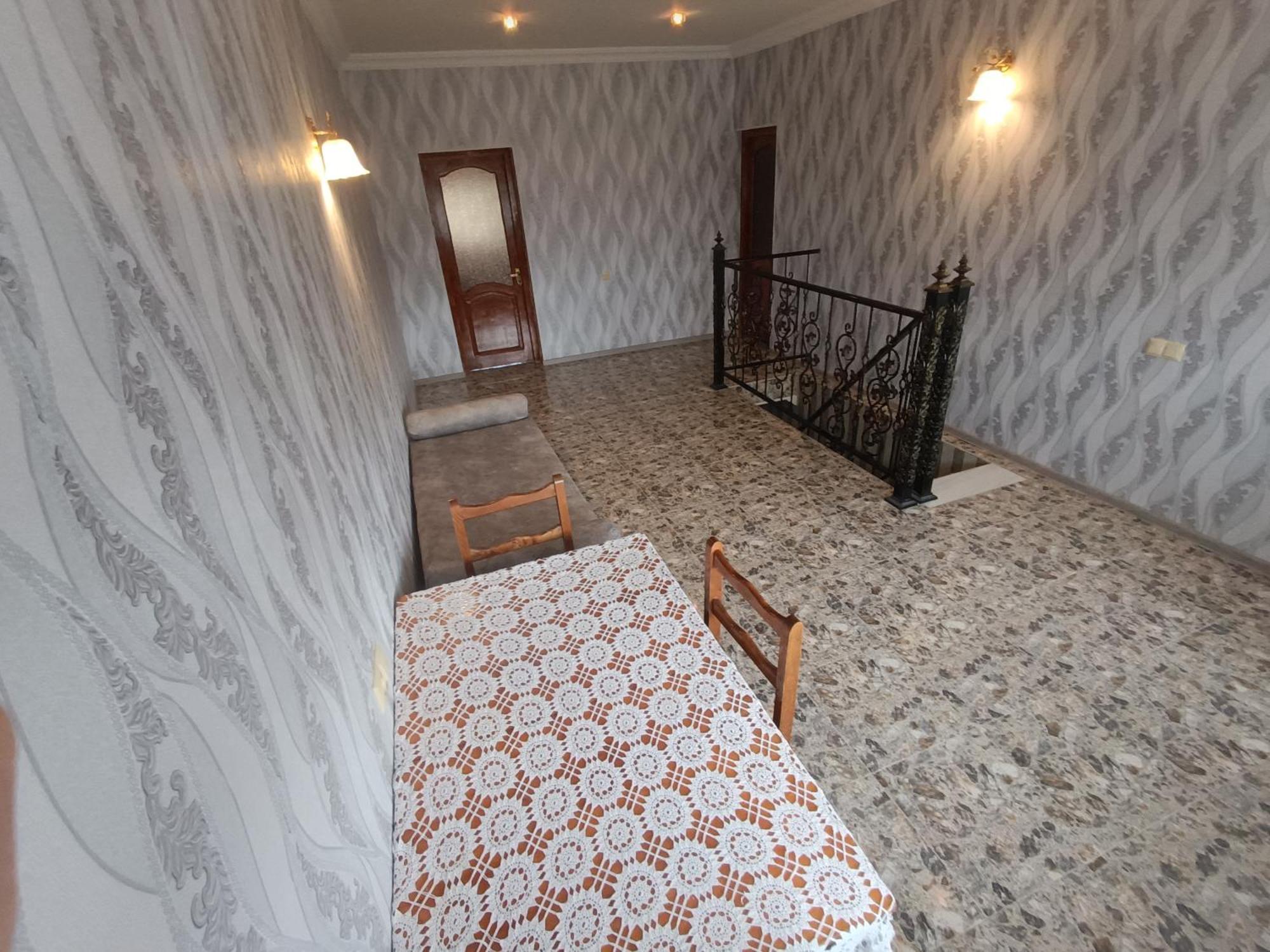 Light House Hotell Kutaisi Eksteriør bilde