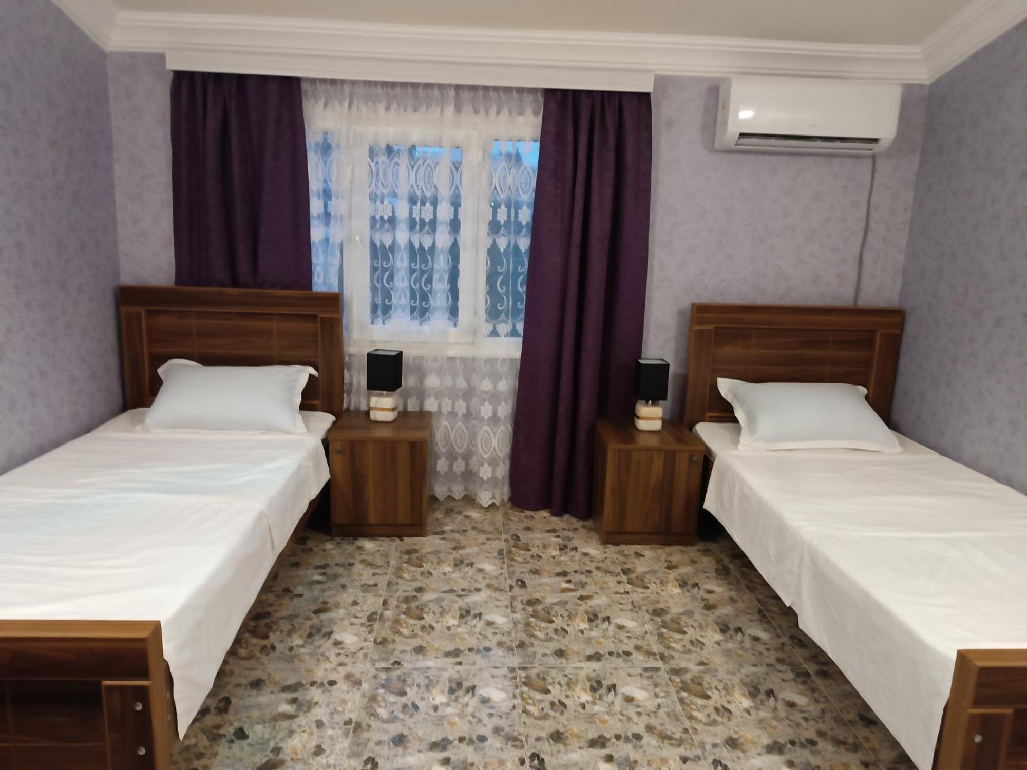 Light House Hotell Kutaisi Eksteriør bilde